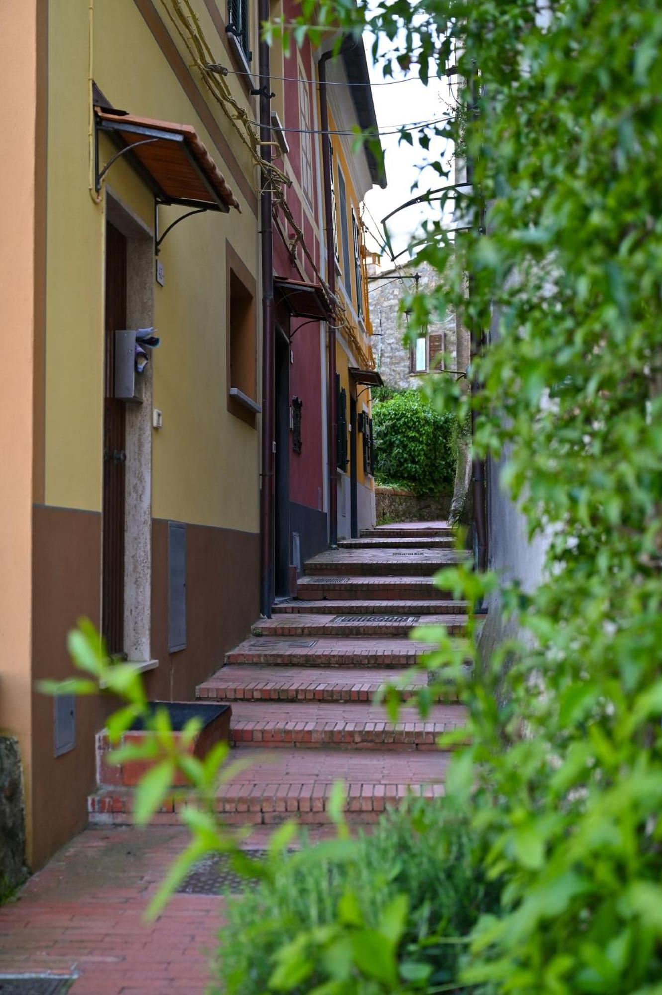 Casa E Mansarda Delle Mura أَميليا المظهر الخارجي الصورة